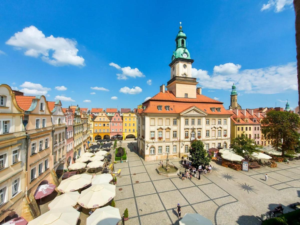 Ratusz Na 5 Daire Jelenia Gora Dış mekan fotoğraf