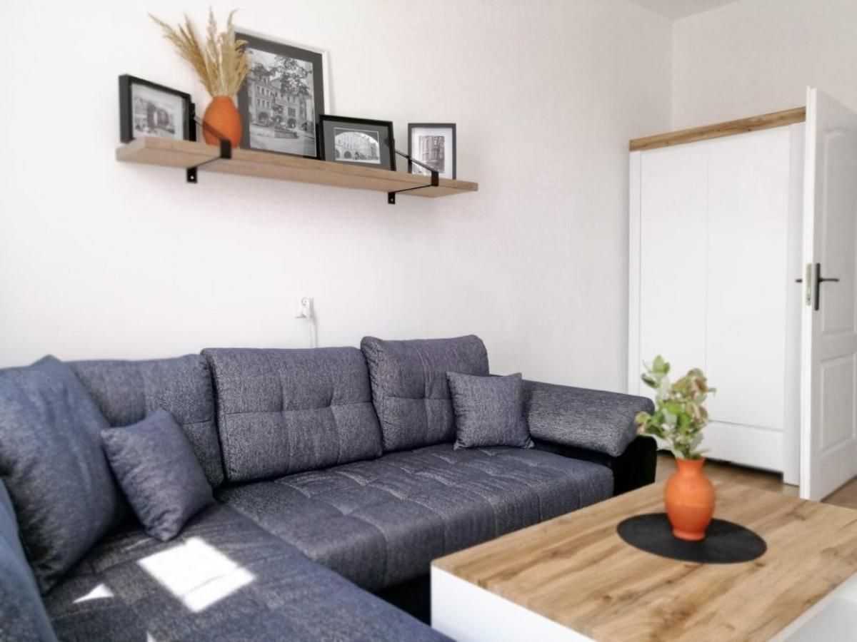 Ratusz Na 5 Daire Jelenia Gora Dış mekan fotoğraf